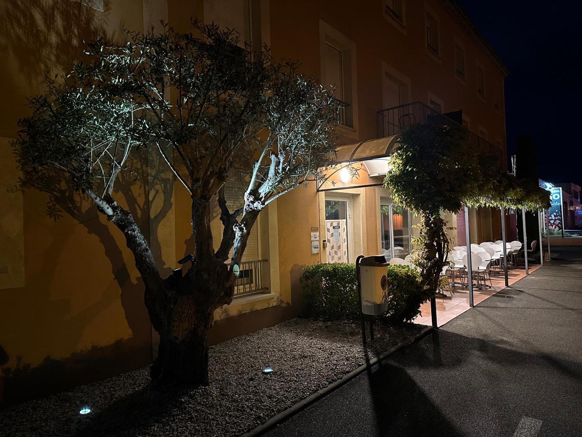 Hotel De L'Orb Bédarieux Exterior photo