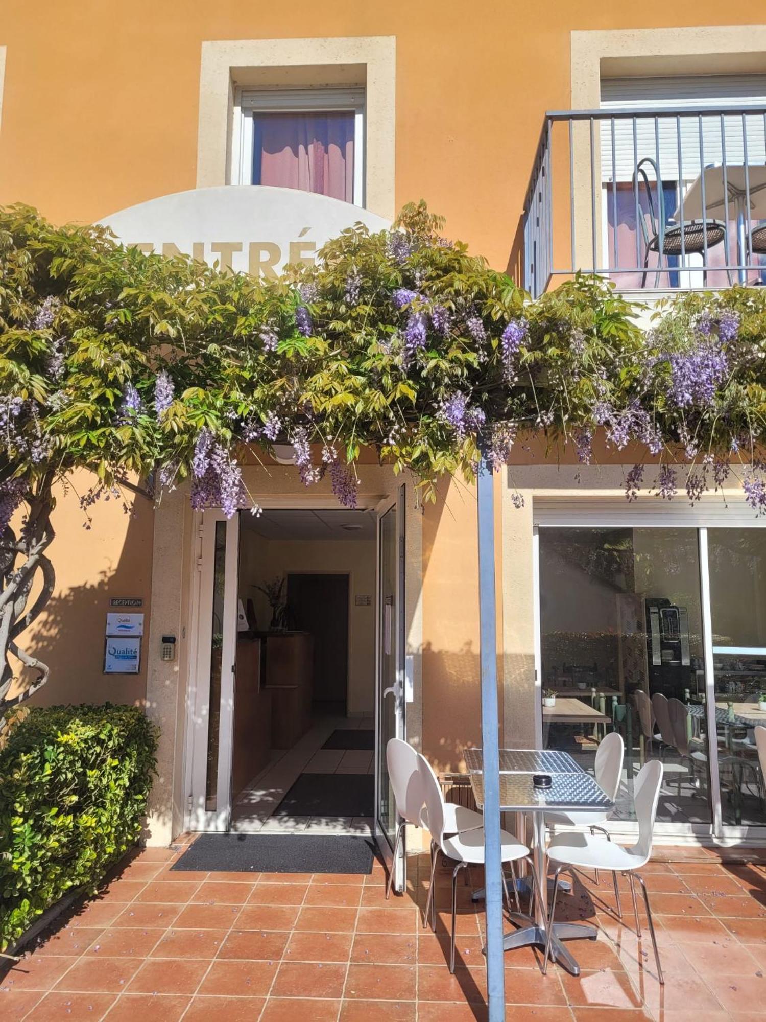 Hotel De L'Orb Bédarieux Exterior photo